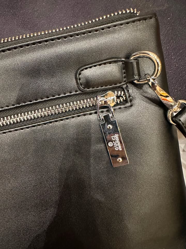 Gucci 1:1 grade quality pouch